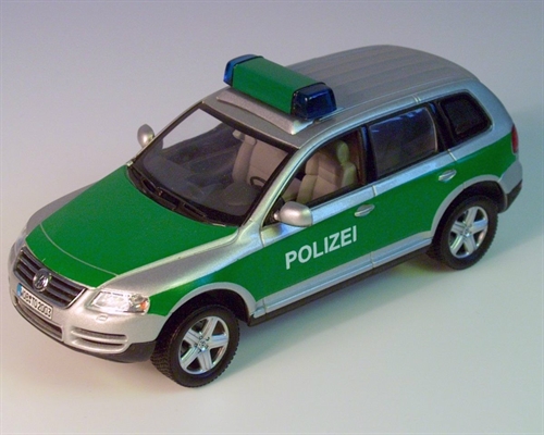 DMC Decals 43-112 VW Touareg V8. POLIZEI - Wolfsburg / Germany 2004.