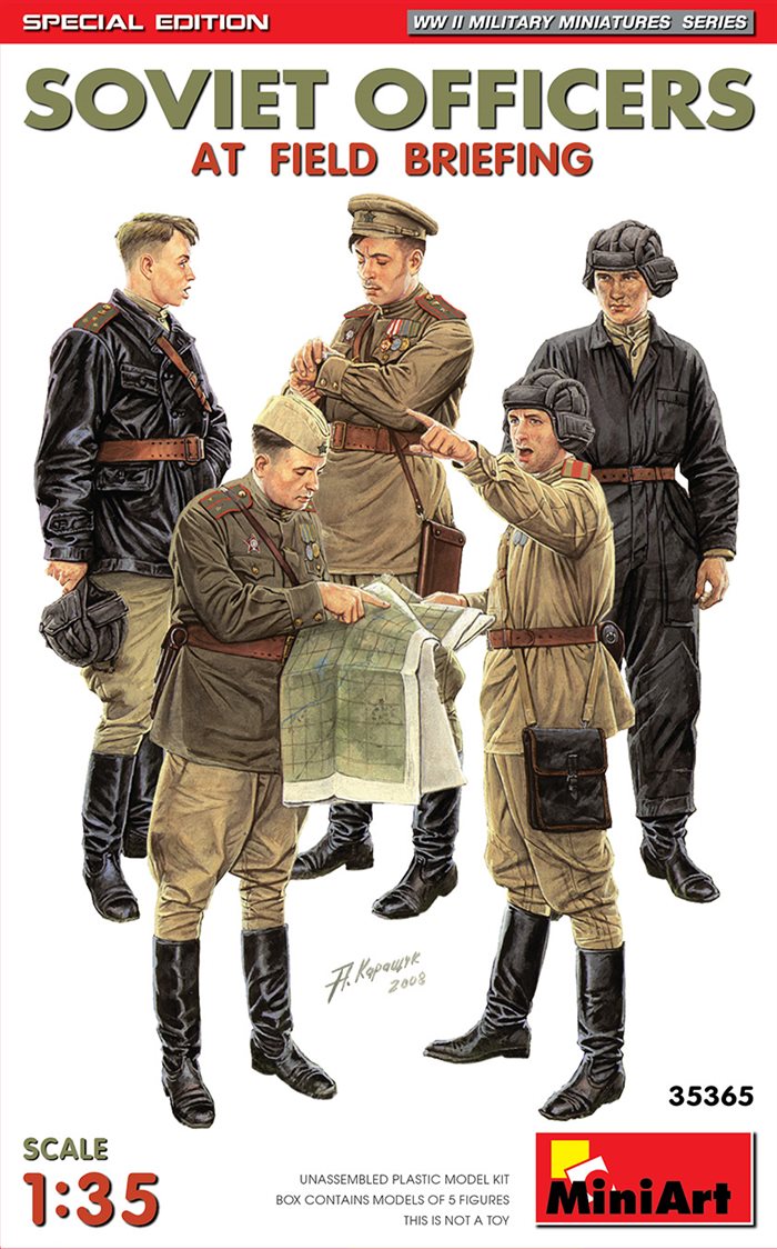 Mini Art 35365  Sovjetiske officerer på feltbriefing. Special edition 1/35