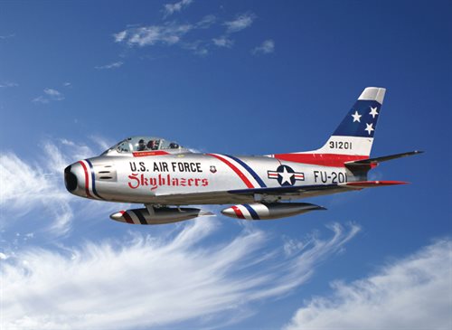 Italeri 2684I F - 86F SABRE JET “Skyblazers” 1:48