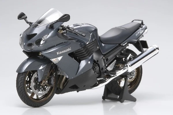 Tamiya 14111 Kawasaki ZZR1 1400 1/12