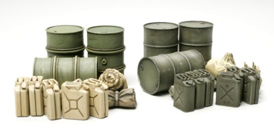 Tamiya 32510 Jerry Cans - 1:48