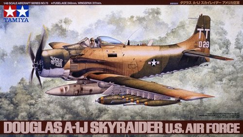 Tamiya 61073 Douglas A-1J Skyraider - 1:48