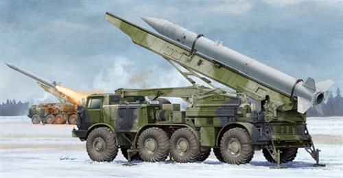 Trumpeter 01025 Russian 9P113 Tel w/9M21 Rocket of 9K52 1/35