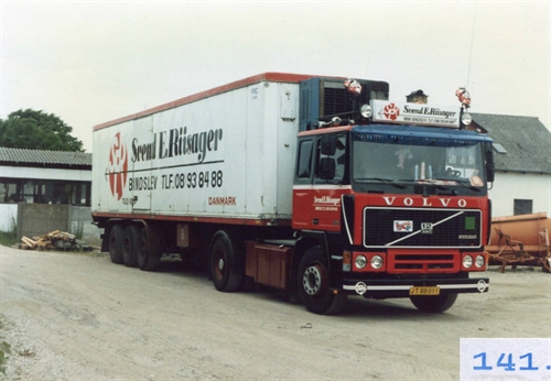 DMC Decals 87-141 Svend E. Risager (DK) Volvo F12 1/87